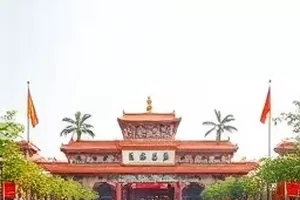传闻链路图，四个节点用箭头依次连接
